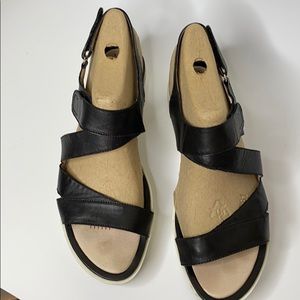 Sudini Black Leather Platform Sandals